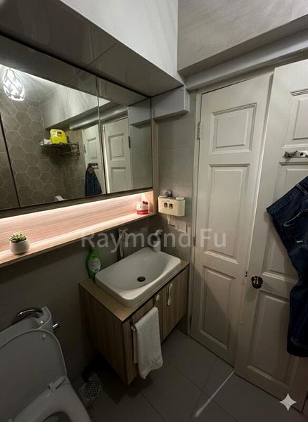 5 Room (5I) HDB for Sale in  494J Tampines Street 45 - Image 4