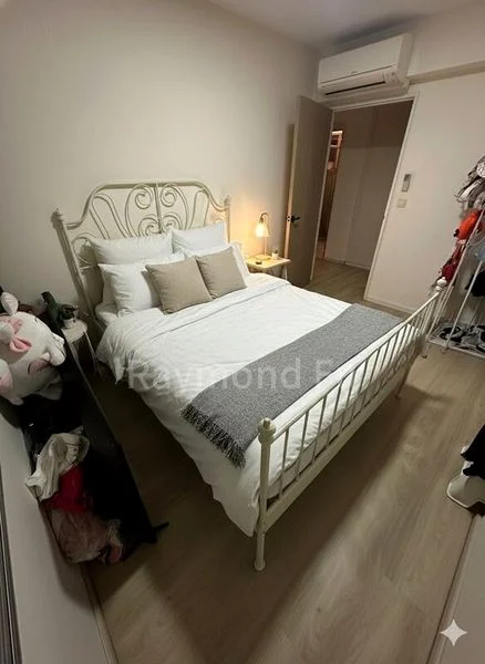 5 Room (5I) HDB for Sale in  494J Tampines Street 45 - Image 6