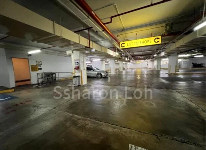 Eastwood Centre: Retail Shop for Rent - Image 6