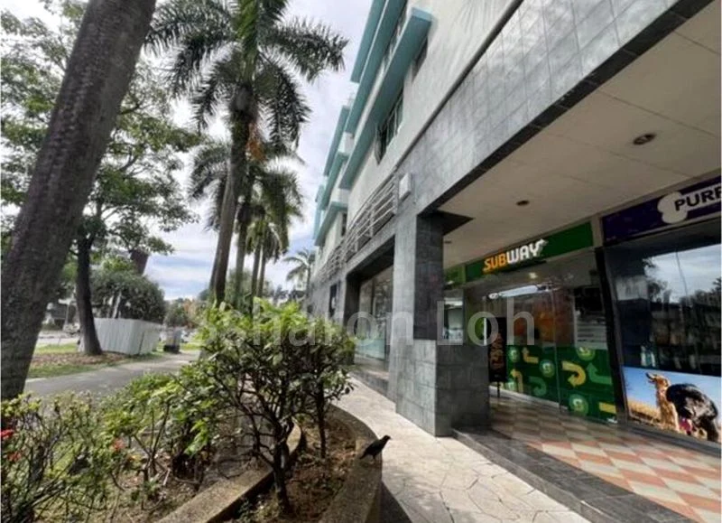 Eastwood Centre: Retail Shop for Rent - Image 7