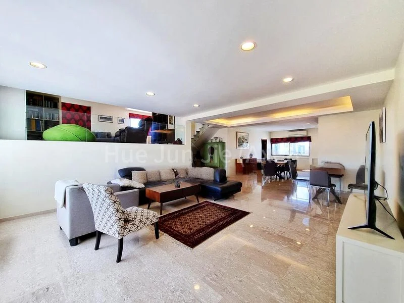 5 Bed Apartment (Condo) for Sale in Grange Heights - Image 1