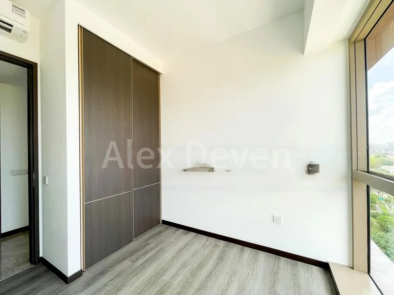 3 Bed Apartment (Condo) for Sale in Pasir Ris 8 / Pasir Ris Mall - Image 11