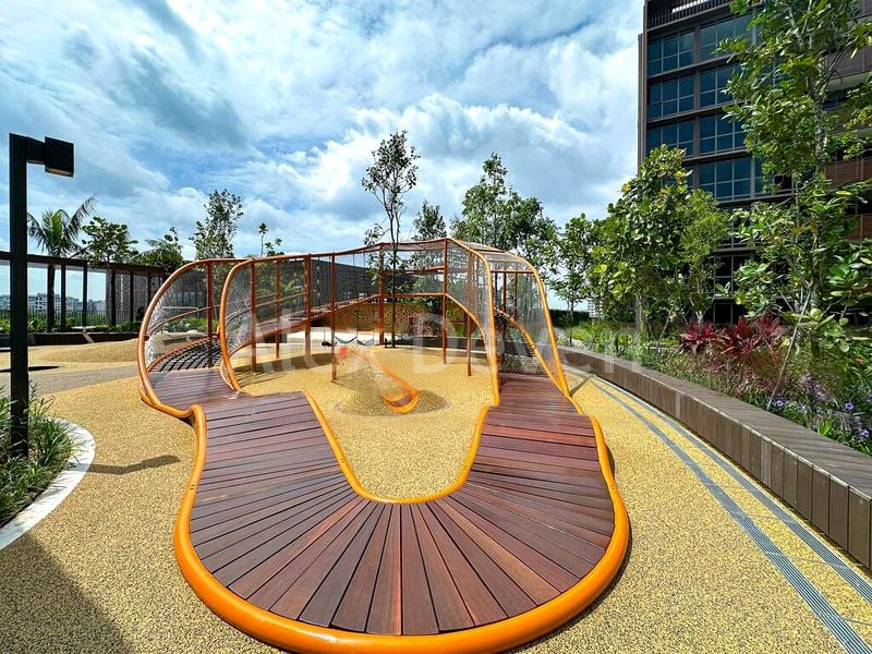 3 Bed Apartment (Condo) for Sale in Pasir Ris 8 / Pasir Ris Mall - Image 1