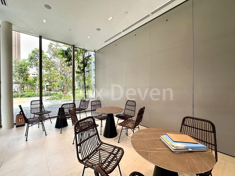 3 Bed Apartment (Condo) for Sale in Pasir Ris 8 / Pasir Ris Mall - Image 7