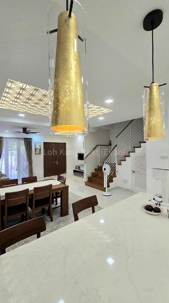 4 Bed Semi-Detached House (Landed) for Sale in  Burgundy Hill - Image 8