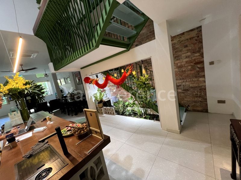 Studio Conservation House (Landed) for Rent in  Geylang Conservation Area - Image 6