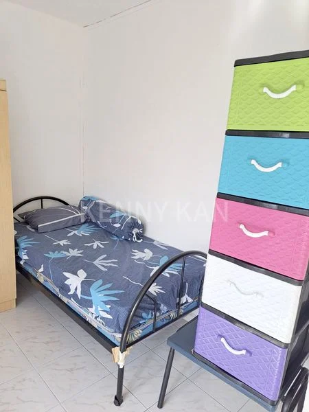 Common Room (HDB) for Rent in  122 Bedok North Street 2 - Image 1