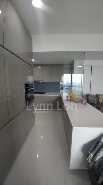 3 Bed Condo for Rent in  J Gateway - Image 5