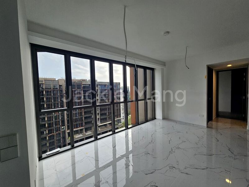2 Bed Condo for Sale in  Liv @ MB - Image 2