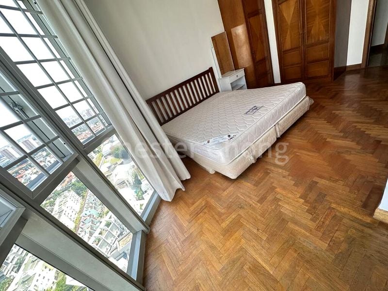 3 Bed Condo for Sale in  The Bayshore - Image 2