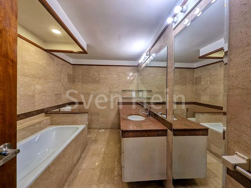 2 Bed Condo for Sale in  The Draycott - Image 11