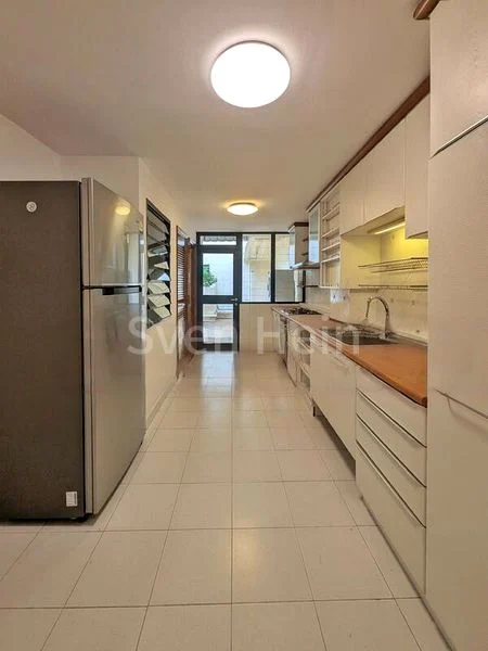 2 Bed Condo for Sale in  The Draycott - Image 10