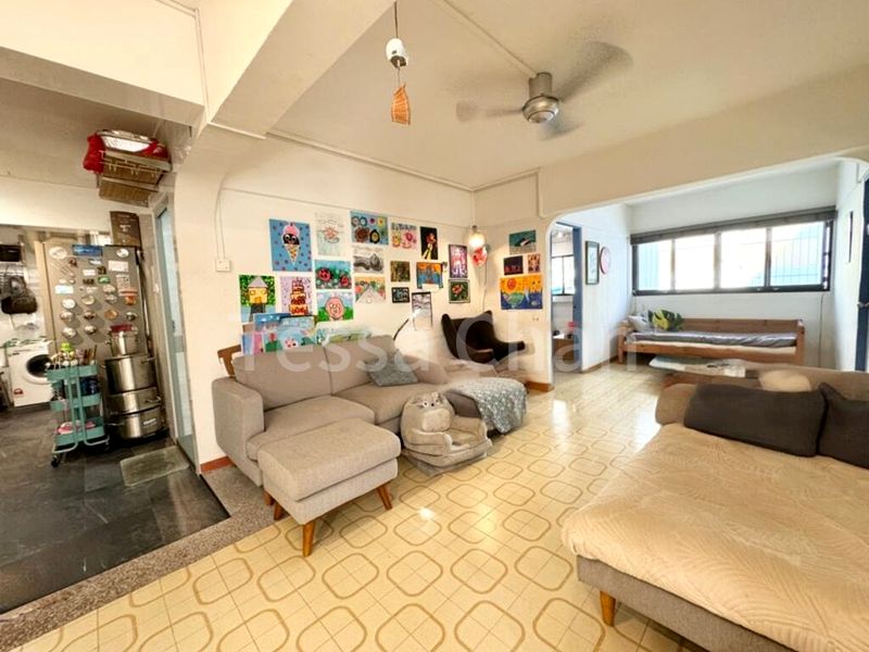 5 Room (5A) HDB for Sale in  53 Telok Blangah Drive - Image 2