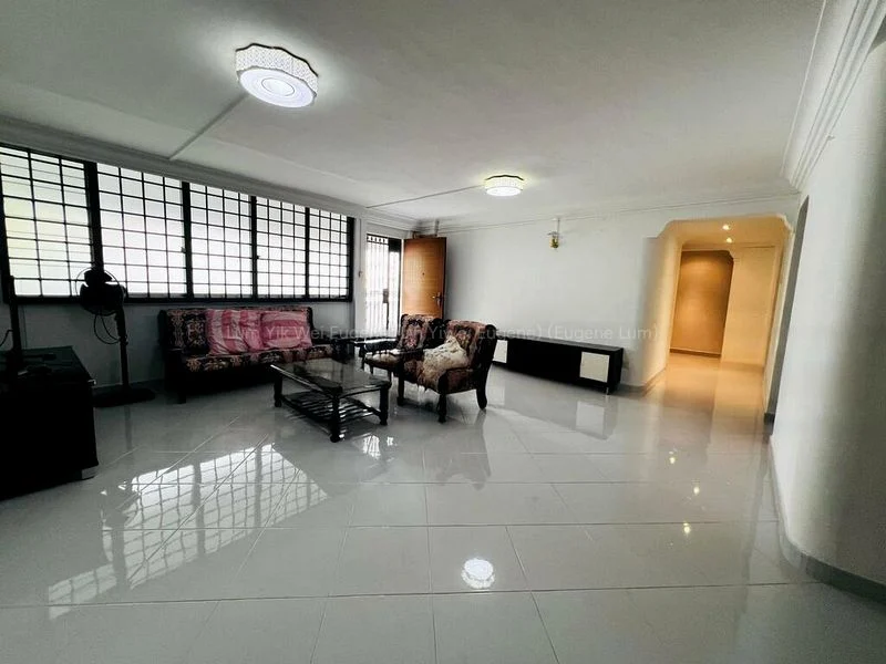 4 Room (4A) HDB for Sale in  664 Yishun Avenue 4 - Image 2