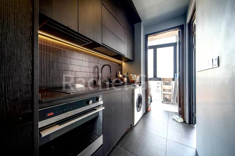 4 Bed Condo for Sale in J@63 - Image 7