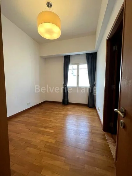 4 Bed Condo for Rent in  Orchard Scotts - Image 3