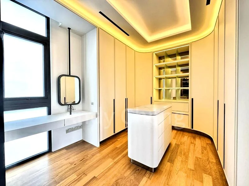 6 Bed Semi-Detached House (Landed) for Sale in  Dunearn Road - Image 2