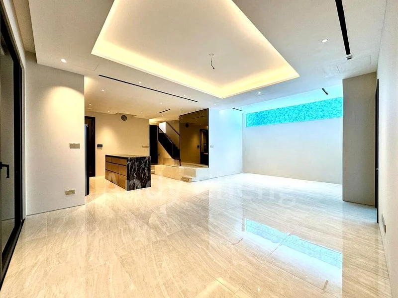 6 Bed Semi-Detached House (Landed) for Sale in  Dunearn Road - Image 8