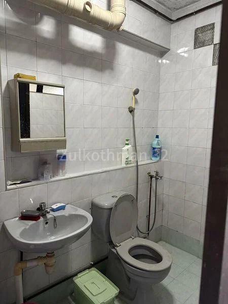 4 Room (4A) HDB for Sale in  717 Woodlands Drive 70 - Image 3