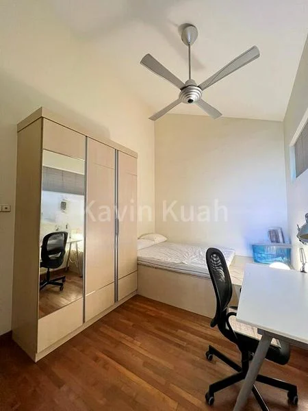 3 Bed Condo for Sale in  Nineteen Shelford Road - Image 1