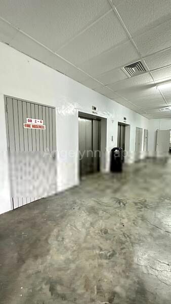 Light Industrial (B1) for Rent: Delta House - Image 3