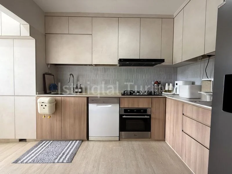 4 Room (4A) HDB for Rent in  992A Buangkok Link - Image 2