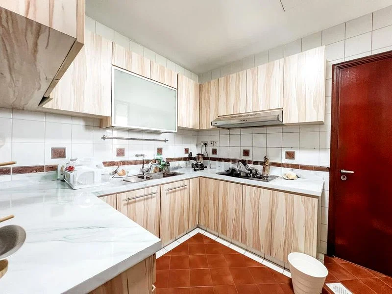 Common Room (Condo) for Rent in  Cavendish Park - Image 6