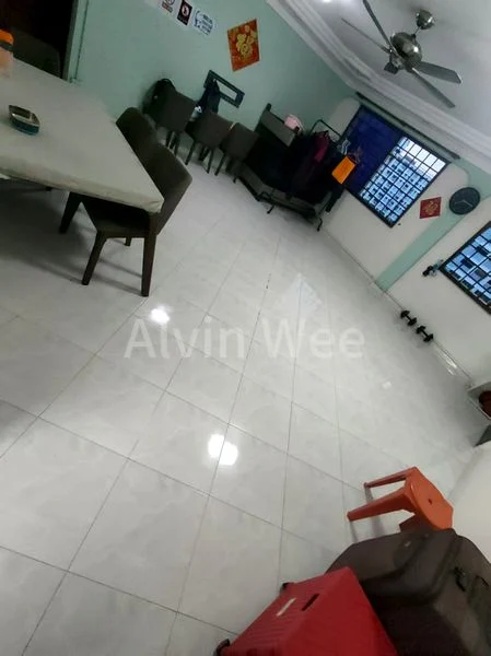 4 Room (4A) HDB for Rent in  840 Woodlands Street 82 - Image 6