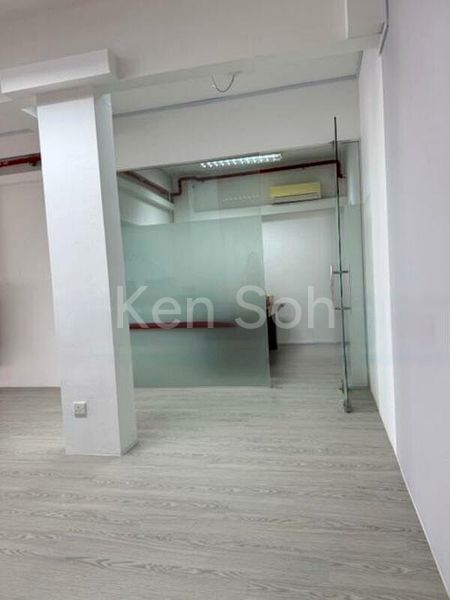 Office for Rent: Raffles Place - Affordable Rental, Fully Fitted Condition - Image 1