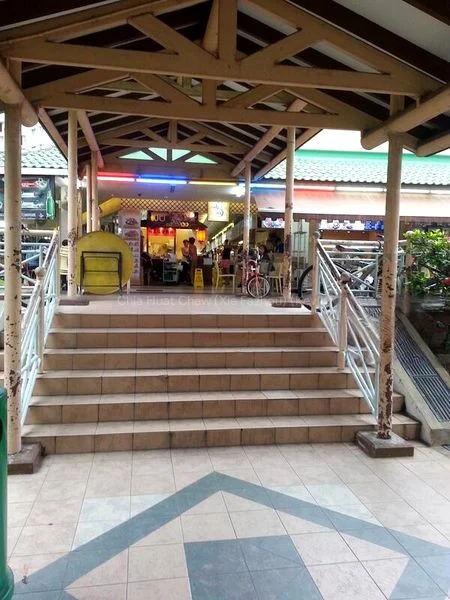 Shop / Shophouse for Rent: 201E Tampines Street 23 - Image 1