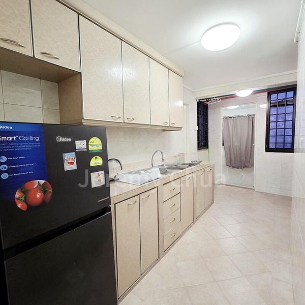 3 Room (3STD) HDB for Rent in  2 Jalan Batu - Image 4