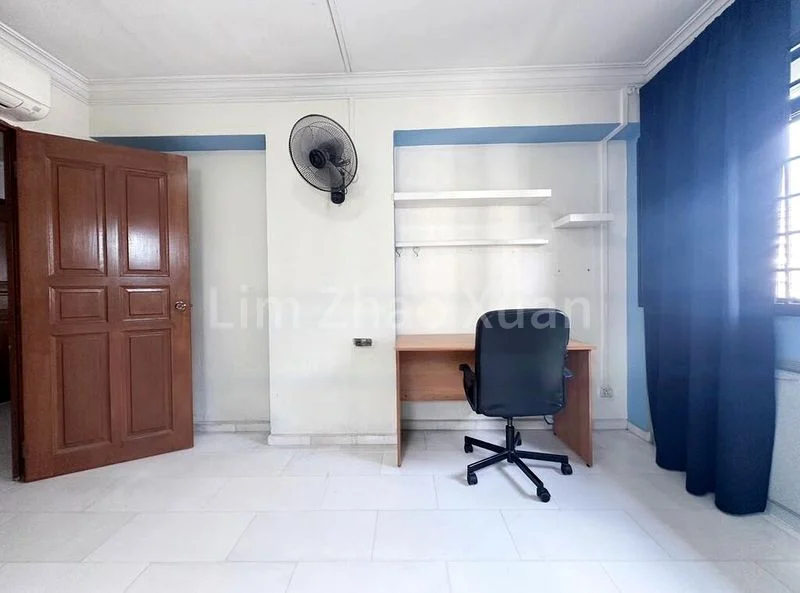 Common Room (HDB) for Rent in  645 Jurong West Street 61 - Image 1