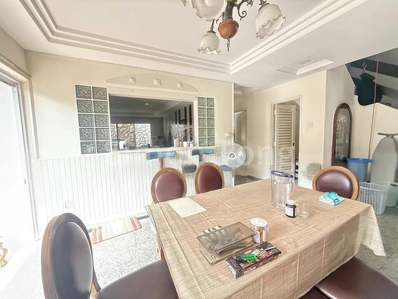 5 Bed Semi-Detached House (Landed) for Sale in  Springleaf Garden Estate - Image 2