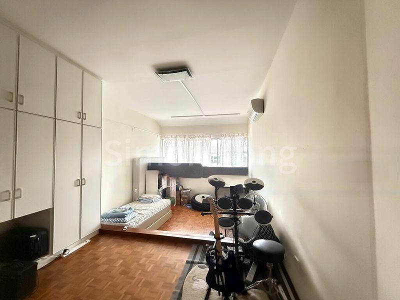 5 Bed Semi-Detached House (Landed) for Sale in  Springleaf Garden Estate - Image 9