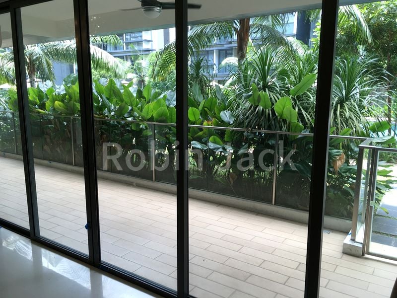 4 Bed Condo for Sale in Hedges Park Condominium - Image 3