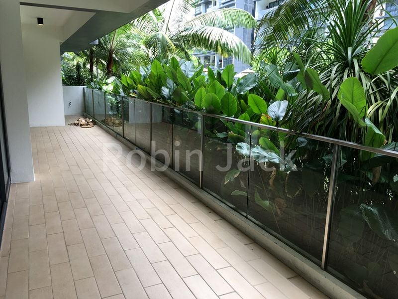 4 Bed Condo for Sale in Hedges Park Condominium - Image 4