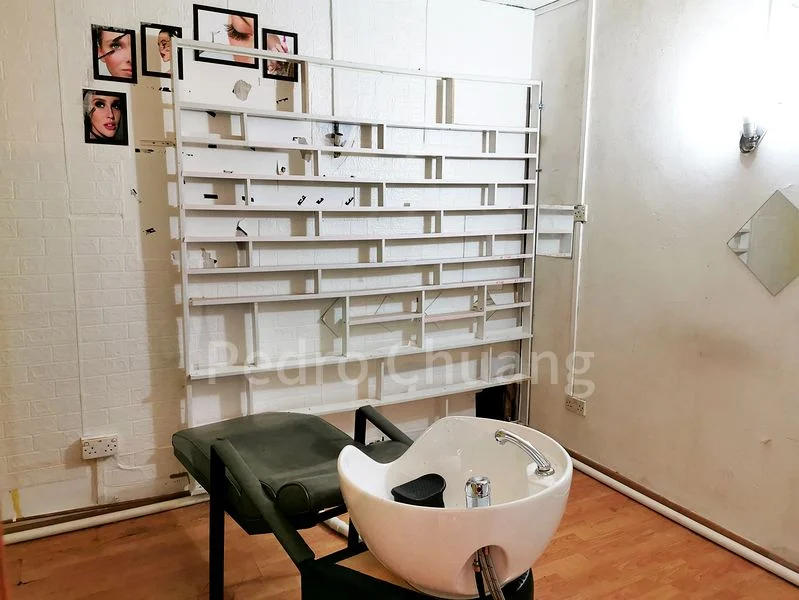 Shop / Shophouse for Sale in Orchard Plaza - Image 4