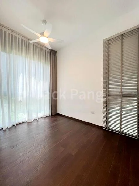 5 Bed Condo for Rent in  Parc Clematis - Image 8