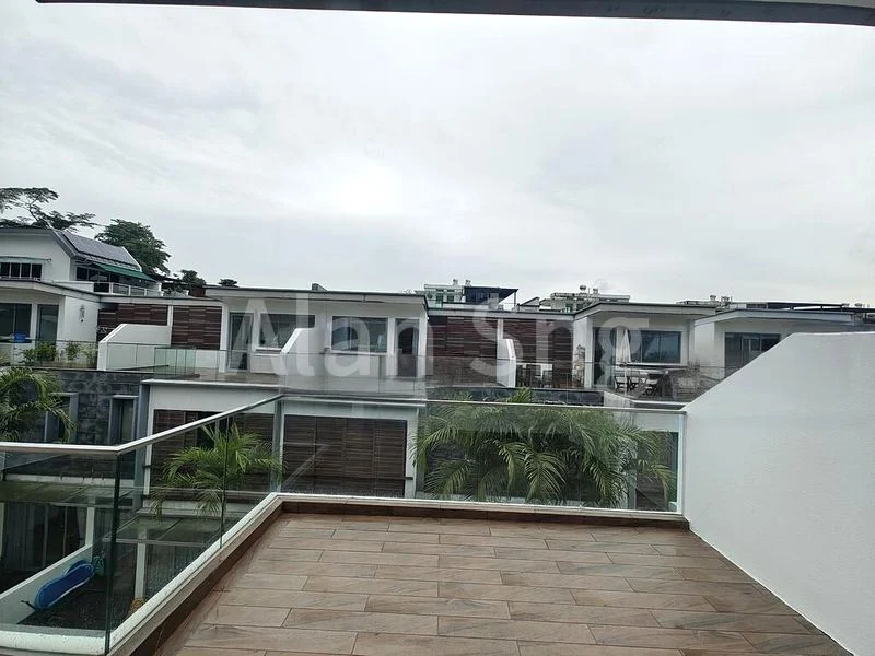 5 Bed Cluster House (Landed) for Sale in  Greenwood Mews - Image 13