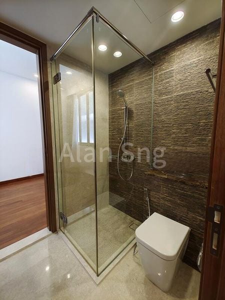 5 Bed Cluster House (Landed) for Sale in  Greenwood Mews - Image 10