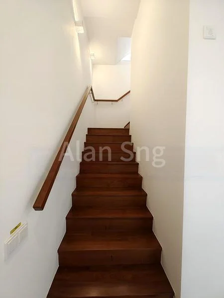 5 Bed Cluster House (Landed) for Sale in  Greenwood Mews - Image 15