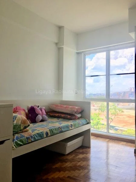 3 Bed Condo for Sale in  Elias Green - Image 6