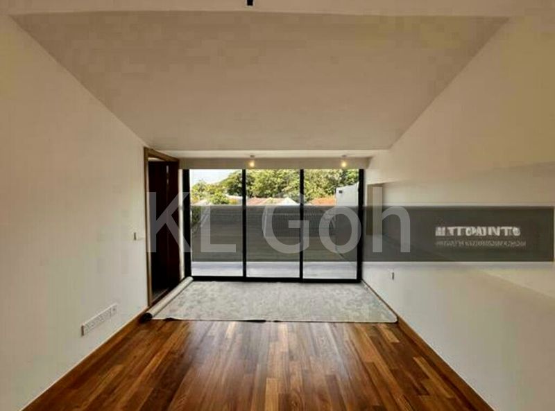 6 Bed Terraced House (Landed) for Sale in  Opera Estate - Image 17