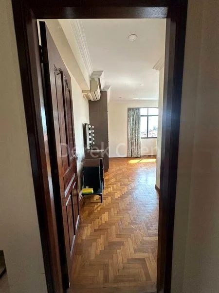 Master Room (Condo) for Rent in  Kembangan Court - Image 5