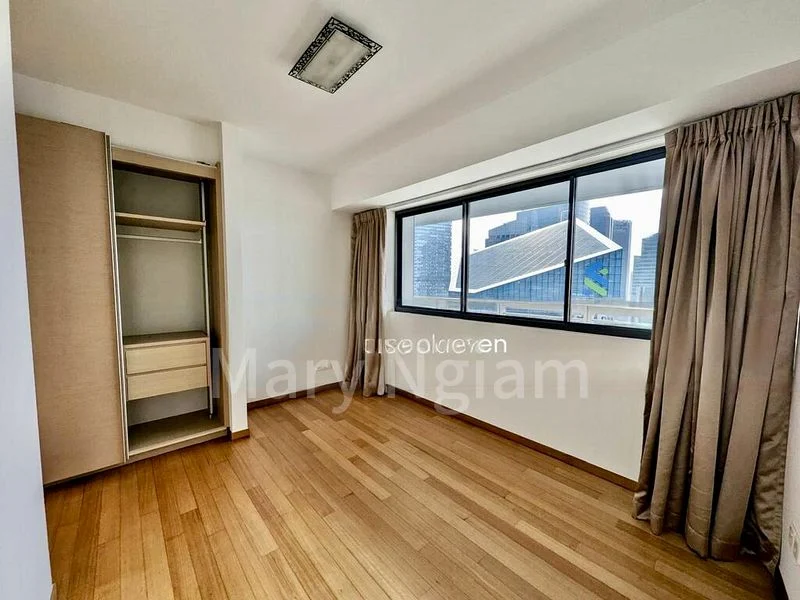 3 Bed Condo for Rent in  Marina Bay Residences - Image 13