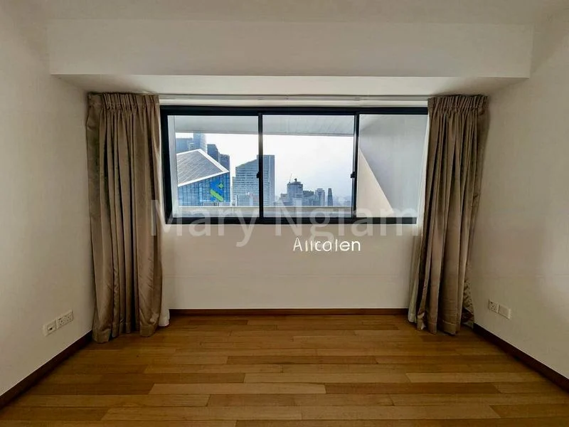3 Bed Condo for Rent in  Marina Bay Residences - Image 9