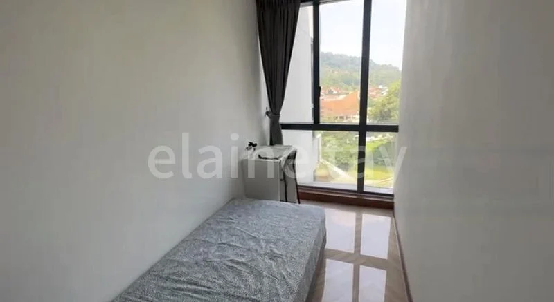 Common Room (Condo) for Rent in  Glendale Park - Image 1