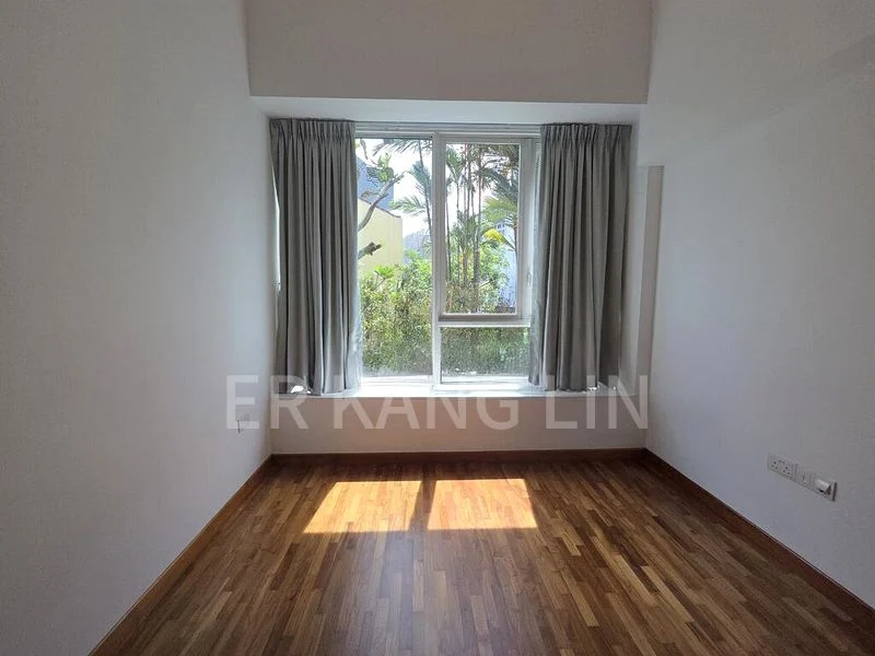 4 Bed Cluster House (Landed) for Sale in  Cabana - Image 7