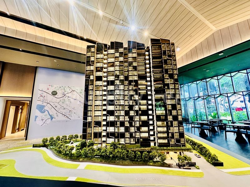 4 Bed Condo for Sale in 8@BT - Image 6