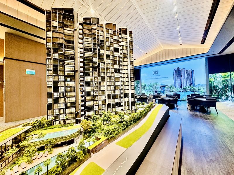 4 Bed Condo for Sale in 8@BT - Image 23